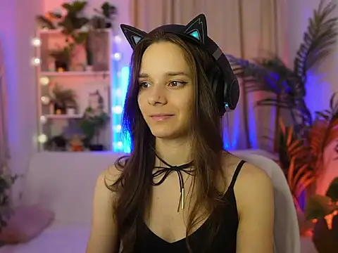 Anna Leah  online show from July 25, 6:16 pm