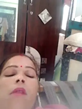 Hott rekha online show from July 10, 7:45 am