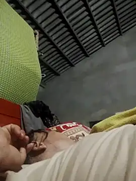 Moon squirtt online show from July 1, 5:02 pm