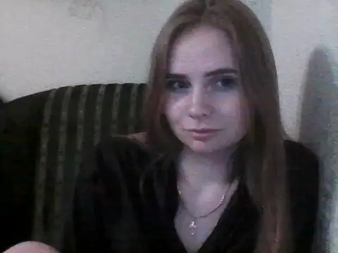 Snapshot of Sol-mis chatting on July 8, 8:46 pm Sol-mis online show from July 8, 8:46 pm
