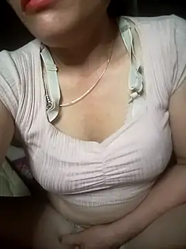 lindabeo-89 online show from June 25, 10:25 pm