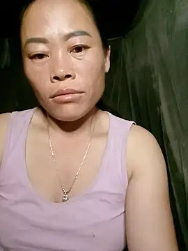 lindabeo-89 online show from August 8, 7:05 pm