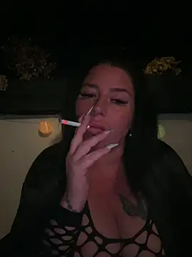 Snapshot of JennaKoenig chatting on July 8, 10:14 pm JennaKoenig online show from July 8, 10:14 pm