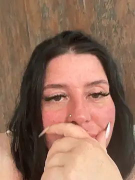 Snapshot of JennaKoenig chatting on July 11, 7:33 am JennaKoenig online show from July 11, 7:33 am