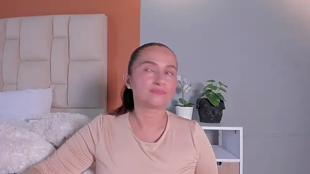 Adela Rous online show from July 30, 7:24 pm