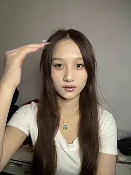 June-Baby online show from June 30, 9:32 am