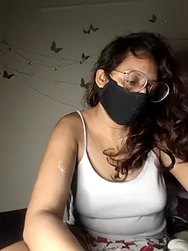 hassbrowny online show from July 4, 6:58 pm