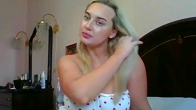 aylin99999 online show from June 29, 1:00 pm