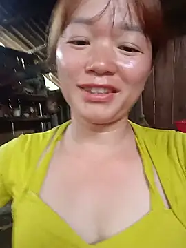 Vivy-1 online show from June 28, 10:43 am