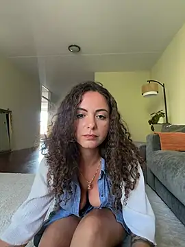 daisydalliex online show from July 1, 12:40 pm