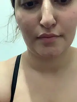 Snapshot of Doggymelisa chatting on June 28, 6:14 pm Doggymelisa online show from June 28, 6:14 pm