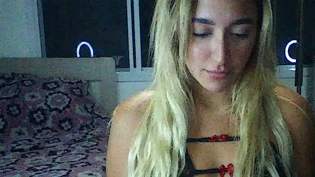LunaVelvvet online show from July 31, 4:34 am