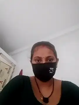 Snapshot of KAVITA786RR chatting on July 2, 9:04 am KAVITA786RR online show from July 2, 9:04 am