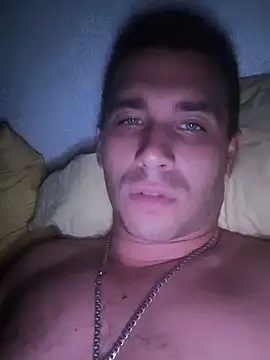EverythingAtOnes online show from August 4, 8:44 pm
