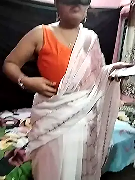 DreamyDiva5 online show from July 11, 5:43 am