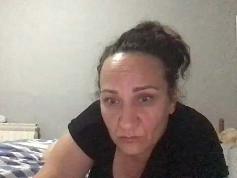 Snapshot of almarebelde chatting on June 30, 8:54 pm almarebelde online show from June 30, 8:54 pm
