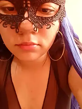 cremmluna online show from July 7, 6:12 pm