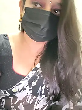 Snapshot of Deesha_Rani chatting on July 5, 7:26 am Deesha Rani online show from July 5, 7:26 am