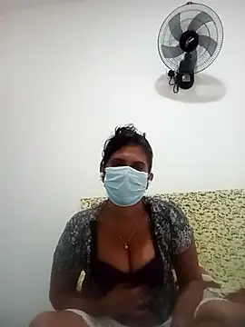 Snapshot of dimopussy chatting on July 10, 2:16 am dimopussy online show from July 10, 2:16 am
