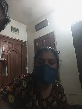 Snapshot of Moyna_52 chatting on July 3, 9:05 am Moyna 52 online show from July 3, 9:05 am