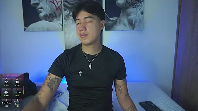 Pablo  Cruz online show from July 15, 9:42 pm
