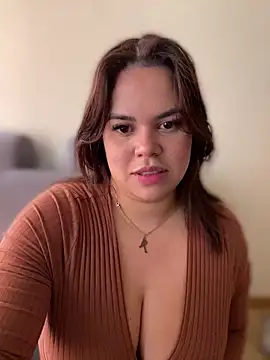 AliceStarshine online show from March 20, 1:15 pm