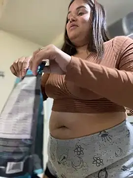 AliceStarshine online show from March 23, 3:32 am