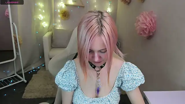 Miiu miiu online show from July 14, 8:47 pm