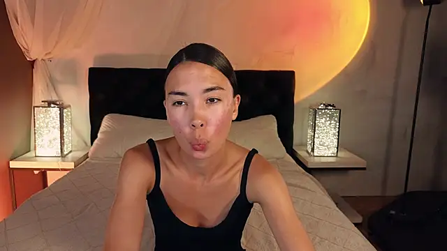  coyy  online show from July 5, 3:52 pm