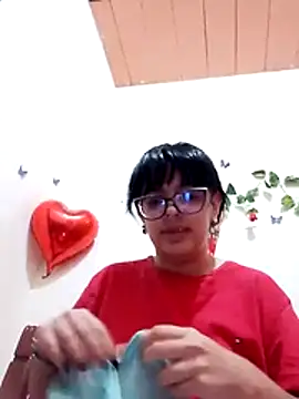 Snapshot of MacG21_ chatting on July 9, 3:16 pm MacG21 online show from July 9, 3:16 pm