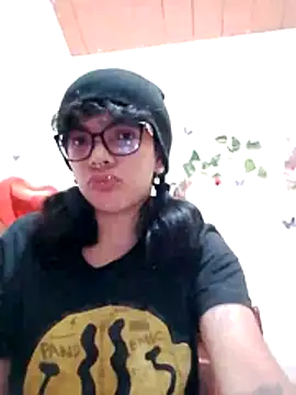 Snapshot of MacG21_ chatting on July 10, 3:03 pm MacG21 online show from July 10, 3:03 pm