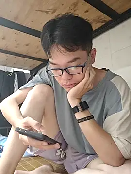 linyunx online show from July 8, 2:49 am