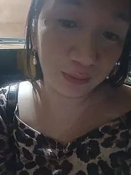 Snapshot of Shantalmyn4u chatting on July 19, 5:49 pm Shantalmyn4u online show from July 19, 5:49 pm
