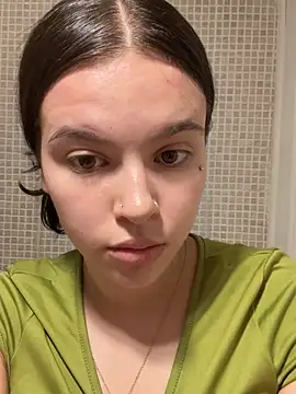 cristinaculona online show from July 10, 11:35 am