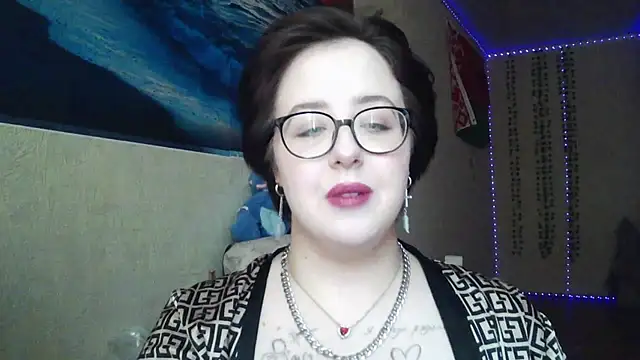 Snapshot of NessaLiberta chatting on July 8, 10:20 am NessaLiberta online show from July 8, 10:20 am
