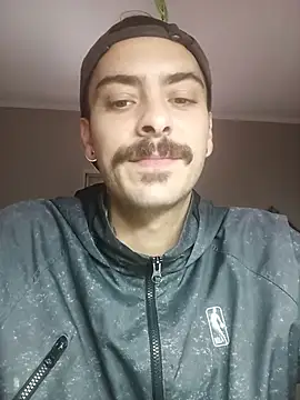 Johnnyworld19 online show from August 3, 8:01 pm