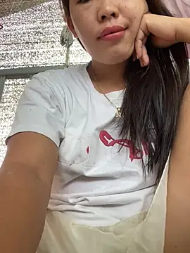 Snapshot of Pussy-wet1 chatting on July 13, 12:46 am Pussy-wet1 online show from July 13, 12:46 am