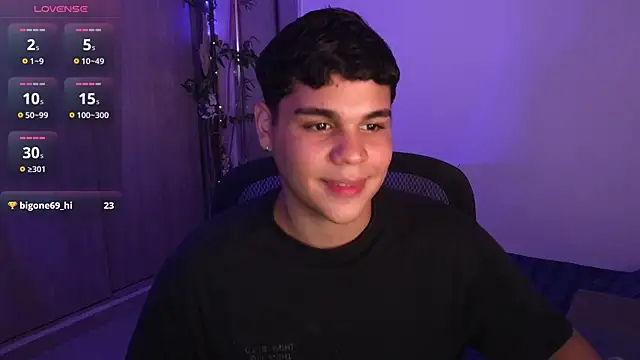 james jonnes  online show from July 10, 6:54 pm