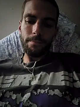 Snapshot of whiteboy4200 chatting on July 14, 5:40 pm whiteboy4200 online show from July 14, 5:40 pm