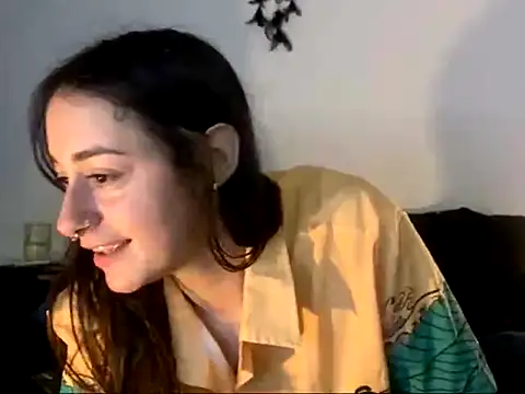 Snapshot of sweetcherry333 chatting on July 10, 5:04 pm sweetcherry333 online show from July 10, 5:04 pm