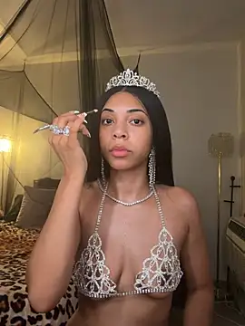 Carameld0ll online show from July 22, 2:25 am