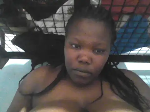Snapshot of sexy_morin chatting on July 9, 10:41 am sexy morin online show from July 9, 10:41 am
