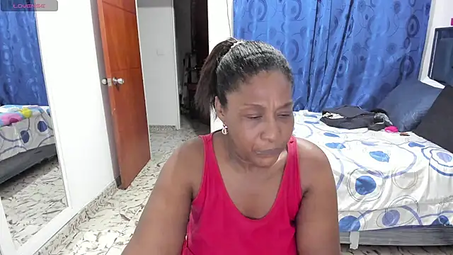 LupeAdams online show from October 14, 4:24 am