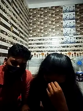 Snapshot of Tamil_555_Couples chatting on July 13, 5:38 pm Tamil 555 Couples online show from July 13, 5:38 pm