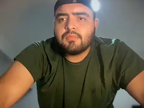 alejon08  online show from July 13, 5:32 am