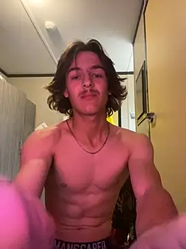 bigwhitecock2006 online show from July 13, 7:00 am