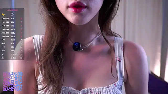 LeisaMicucci online show from July 13, 1:14 pm