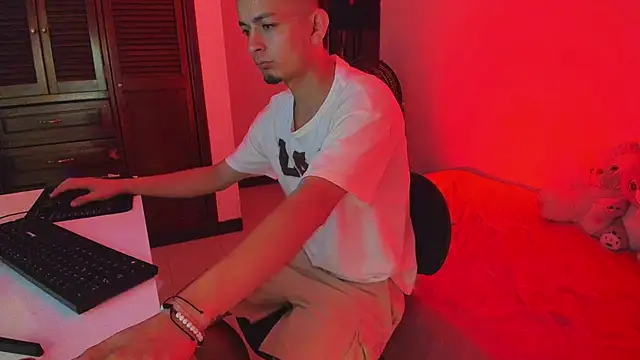 kobe james07 online show from July 13, 4:10 pm