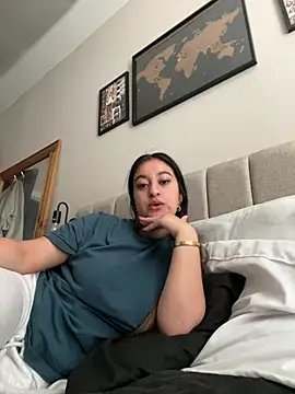 funwithmexox online show from July 17, 2:45 pm