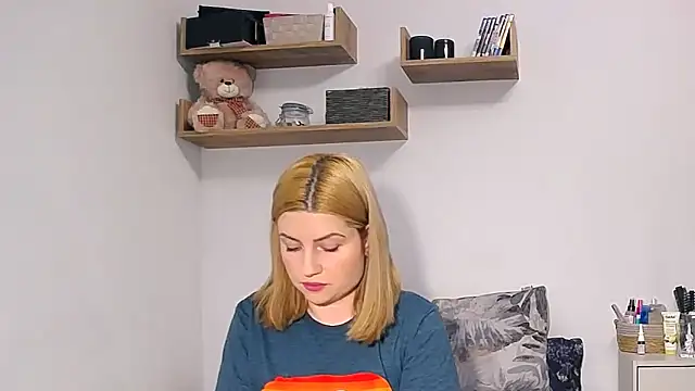 alisenties online show from February 13, 3:41 pm